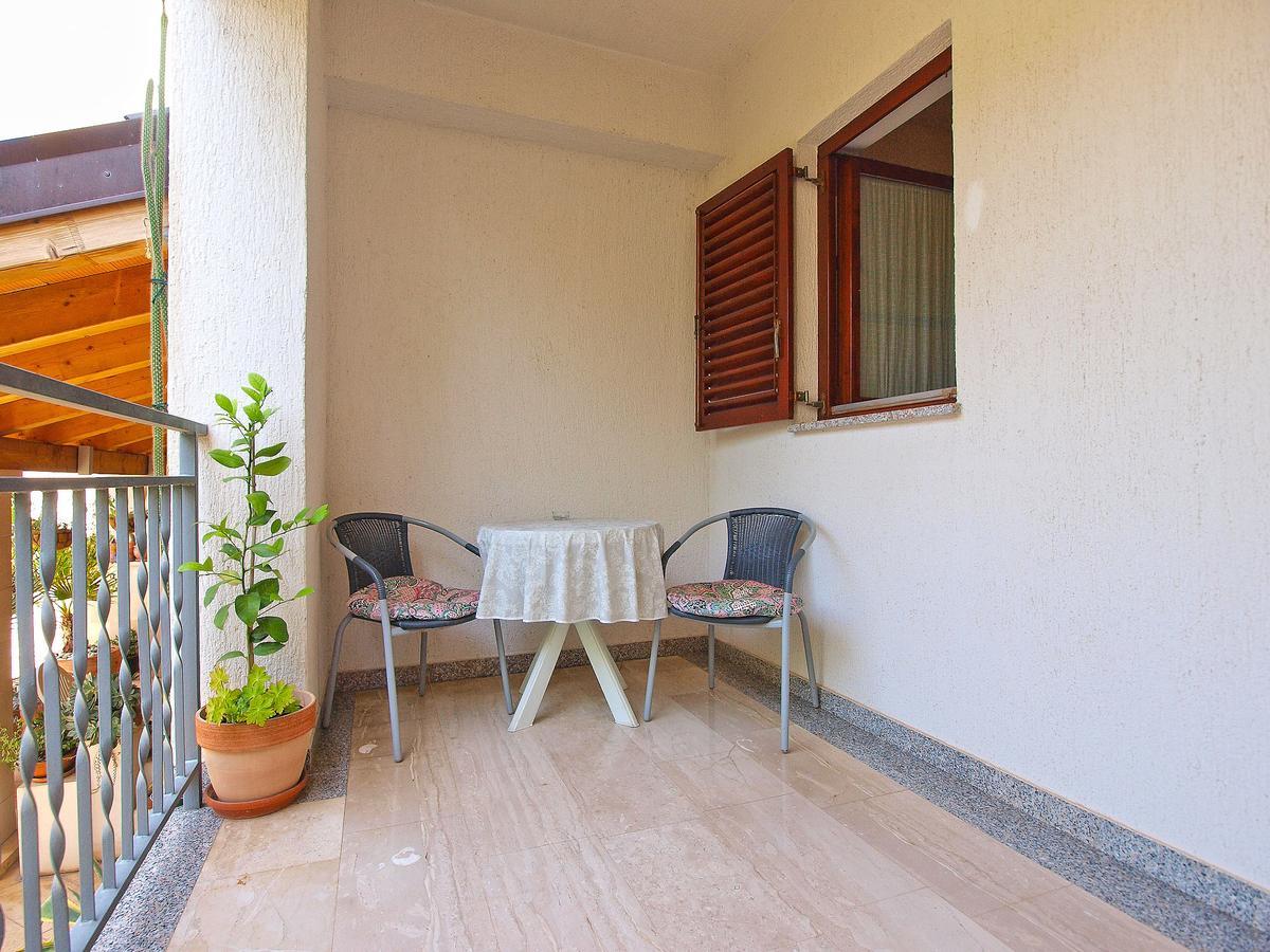 Rooms Ivica 1452 Fazana Bagian luar foto