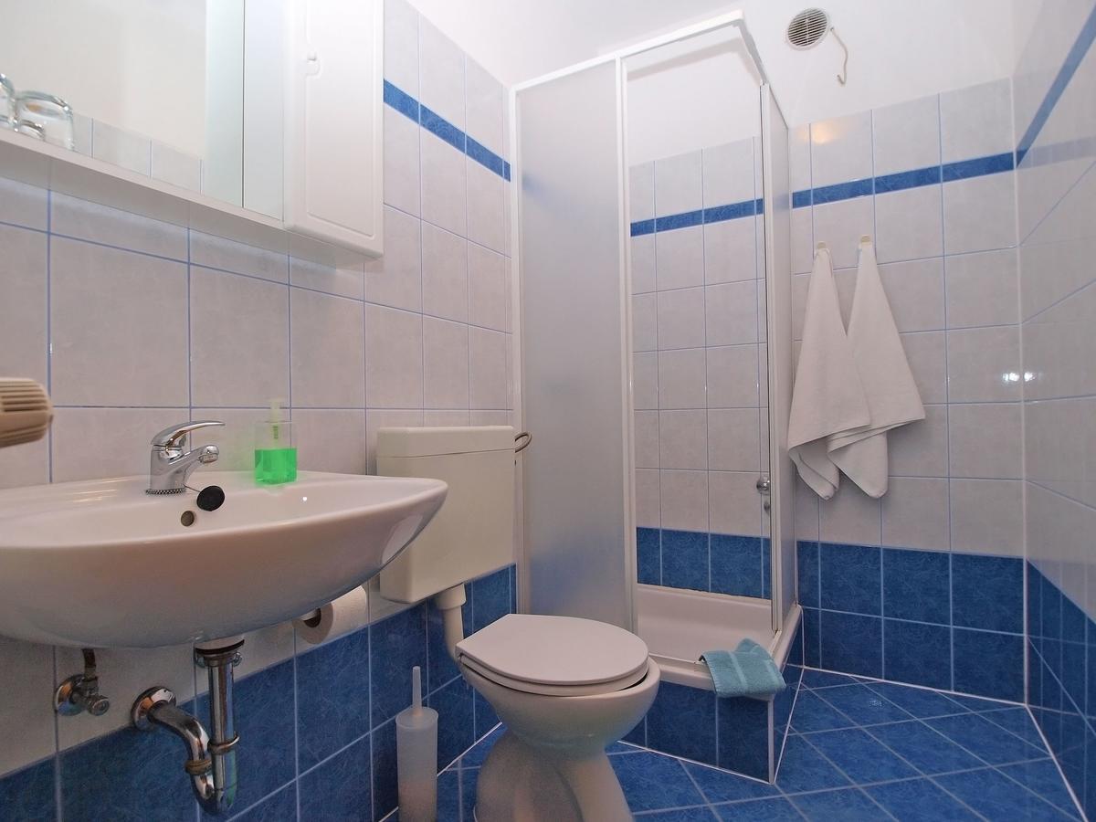 Rooms Ivica 1452 Fazana Bagian luar foto