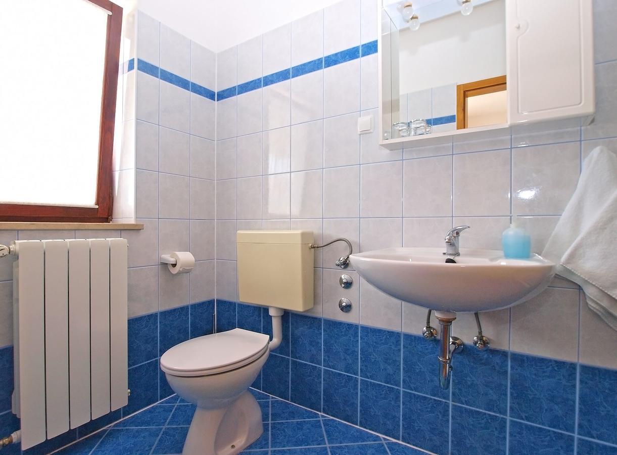 Rooms Ivica 1452 Fazana Bagian luar foto